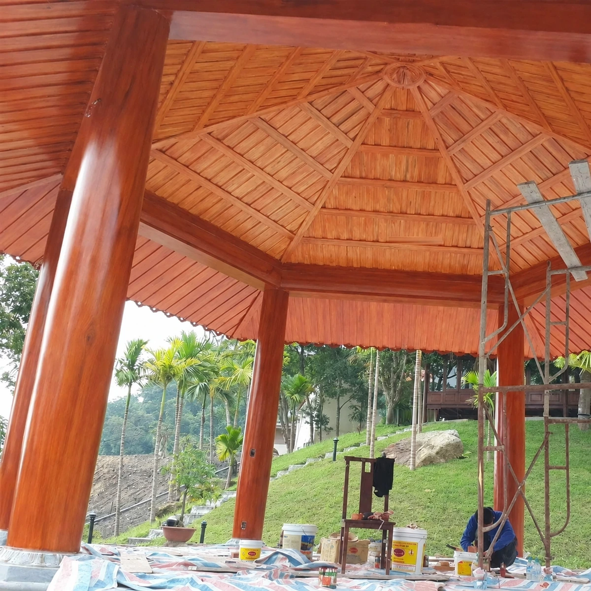 Ảnh thực công trình phủ vân cánh gián do Decor Paint công bố