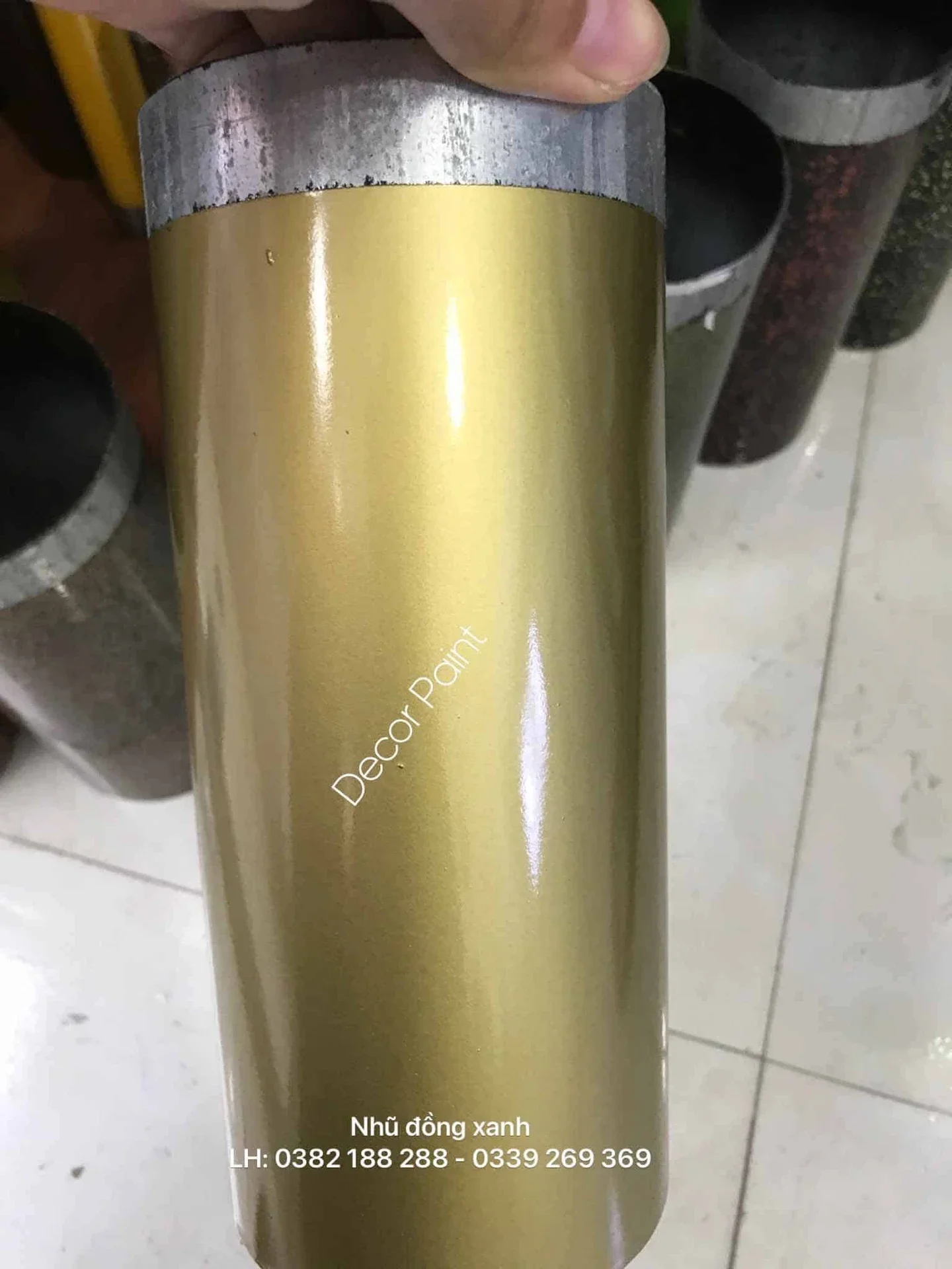 Mẫu sơn thực tế nhu đồng xanh ảnh 1